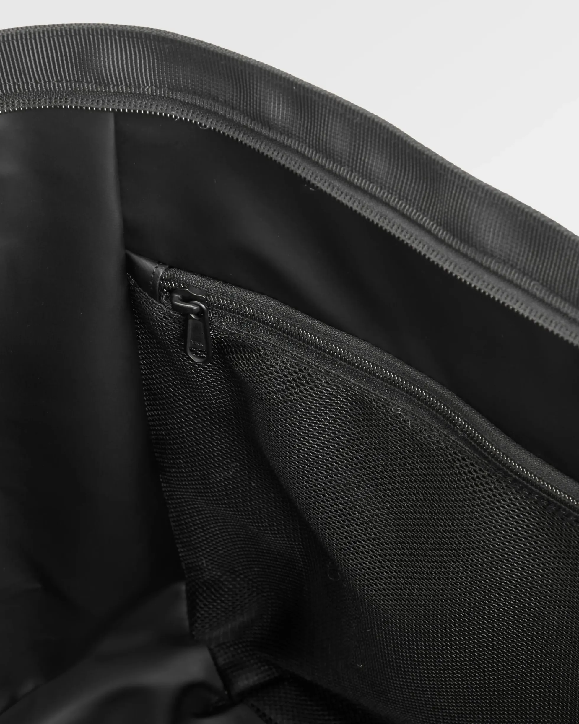 Boondocker Gear Tote 48L