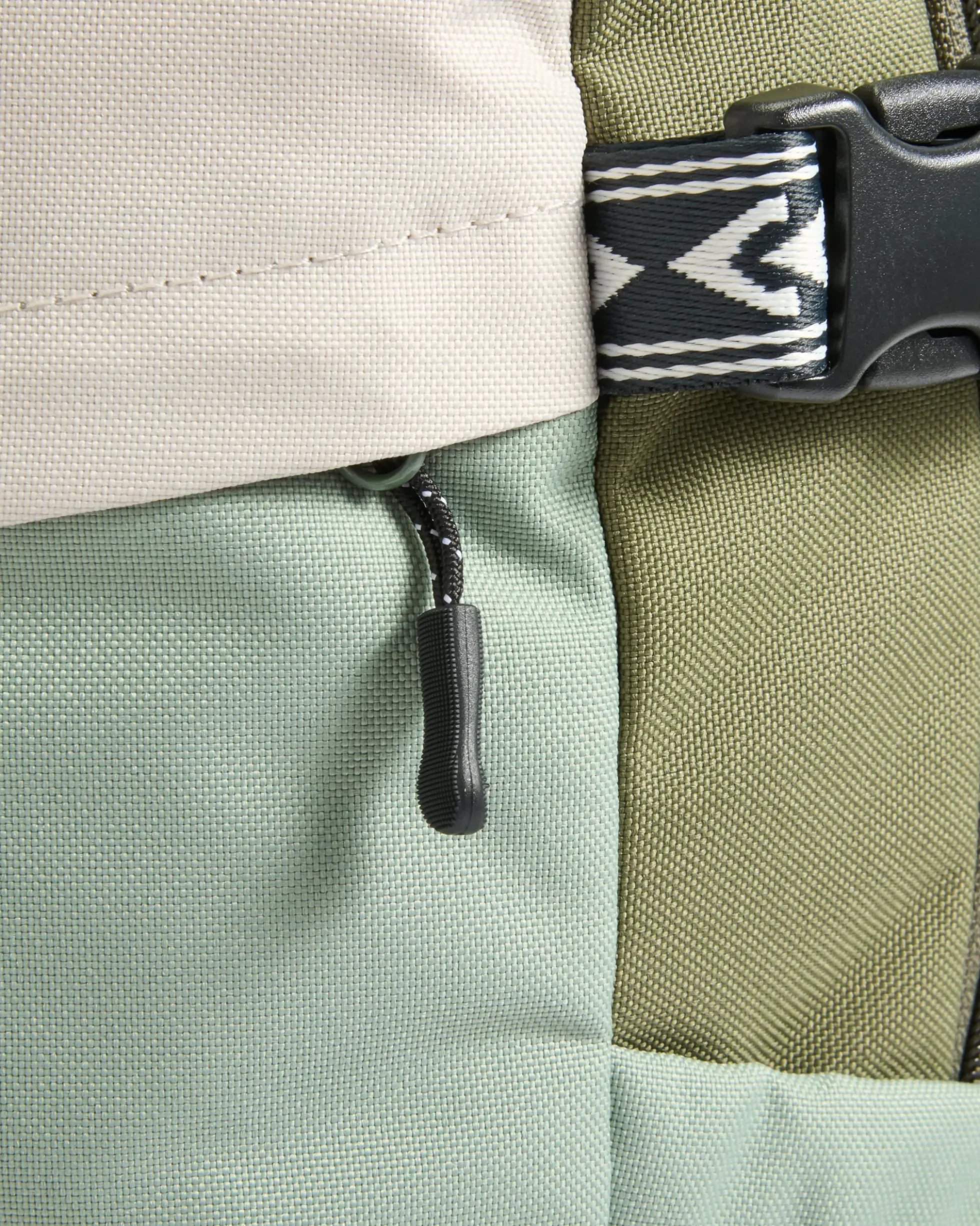 Boondocker Zip 22L Backpack