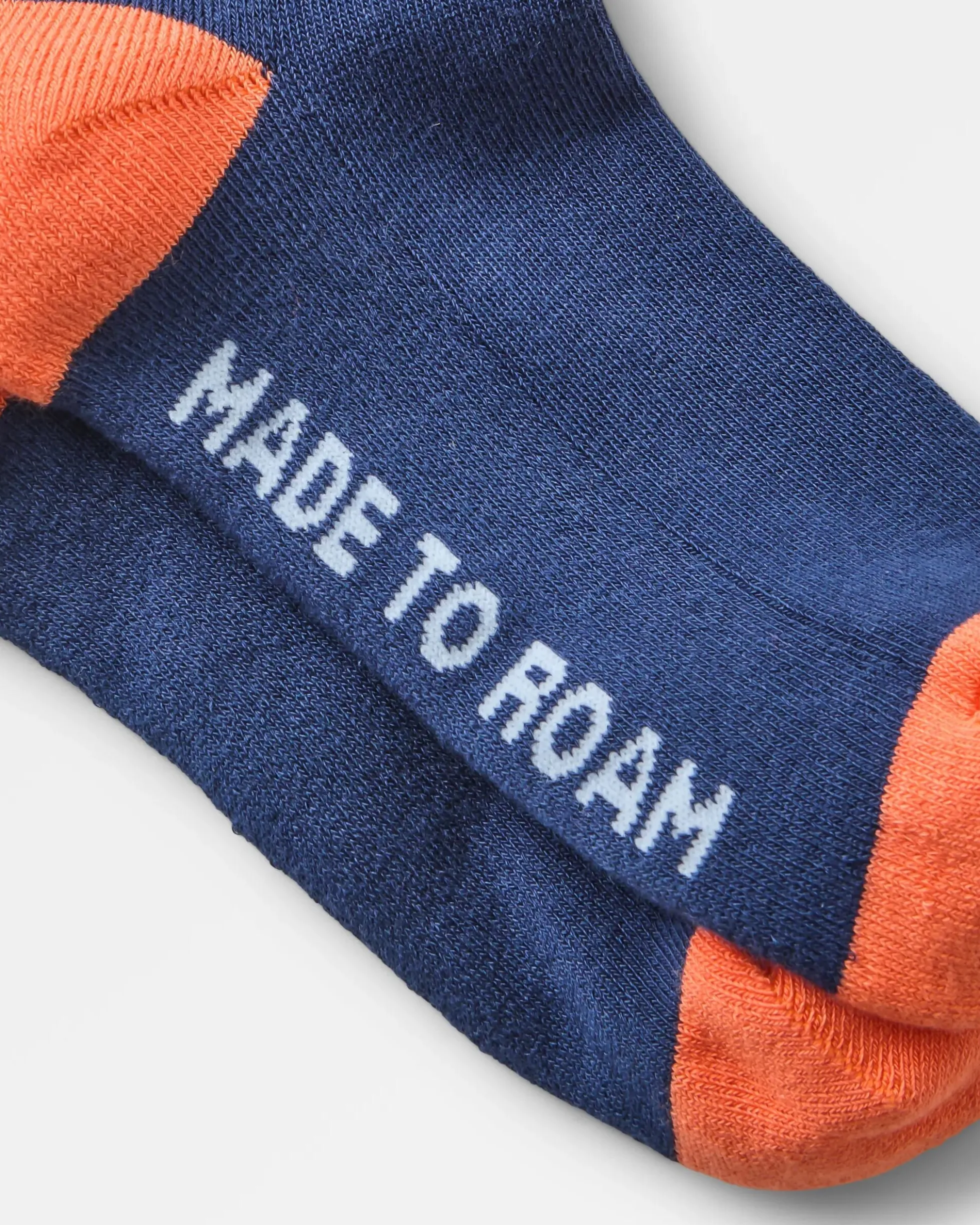 Classic Midweight Crew Socks