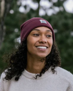 Core Low-Top Beanie