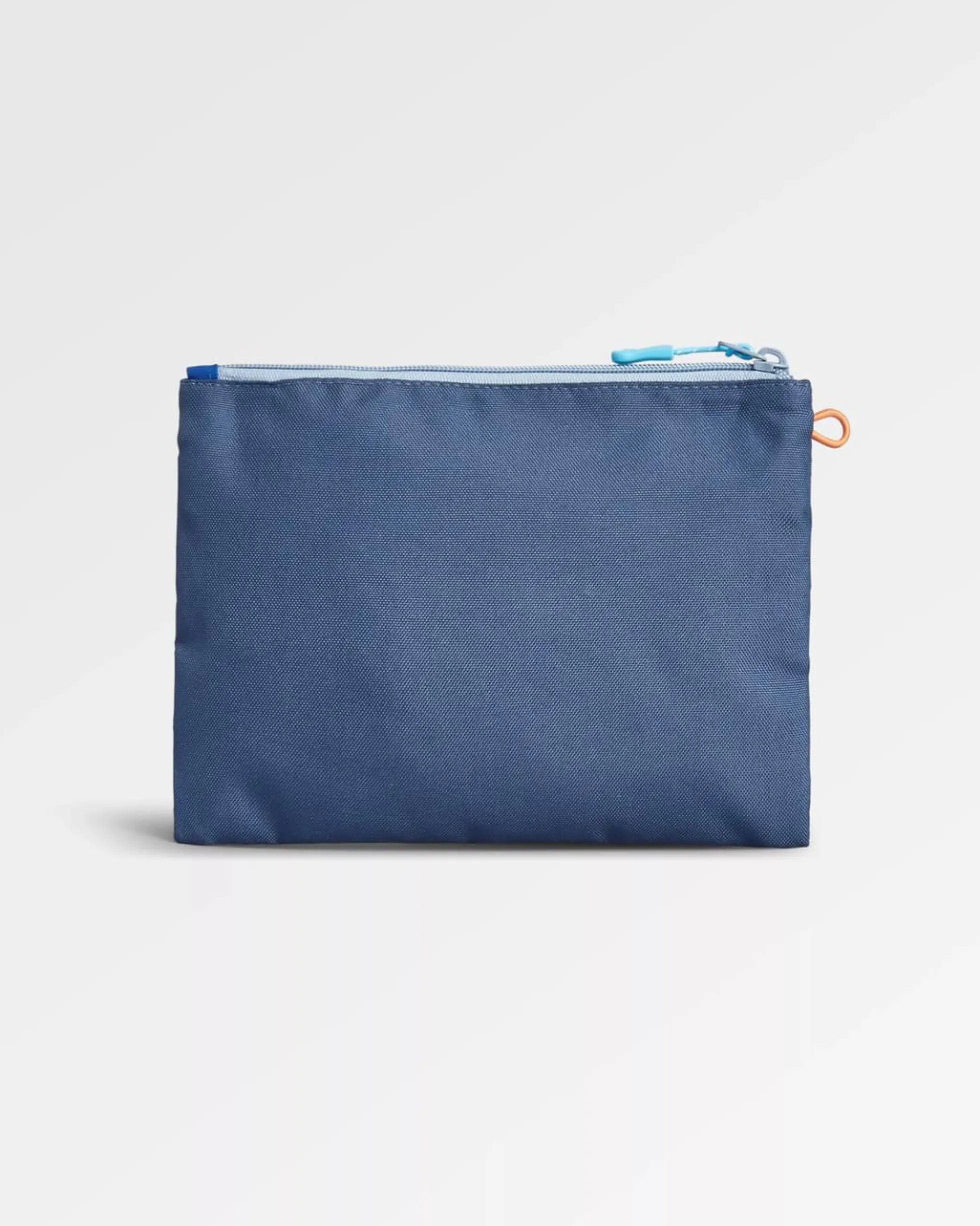 Essentials Pouch