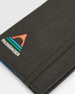 Essentials Wallet