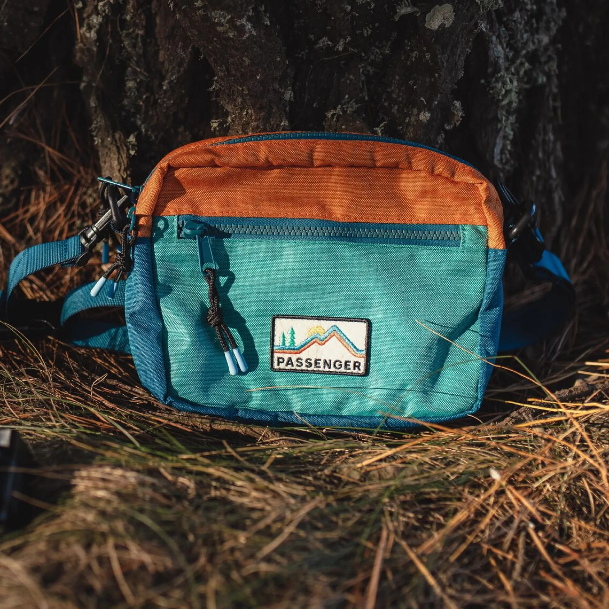 Mainland Hip Pack