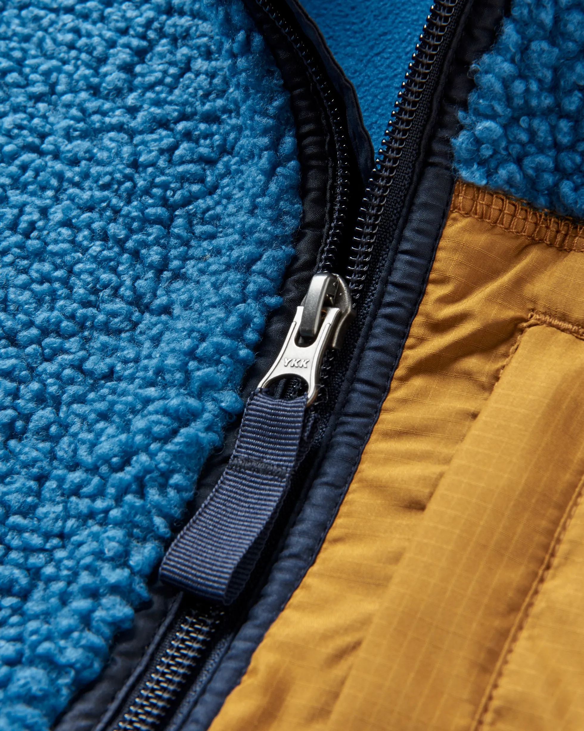 Men's Born Explorer Polar-Lined Sherpa Vest
