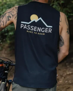 Men's Calling Active Vest