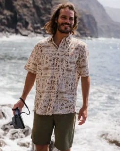 Men's Chill Textured Short Sleeve Shirt