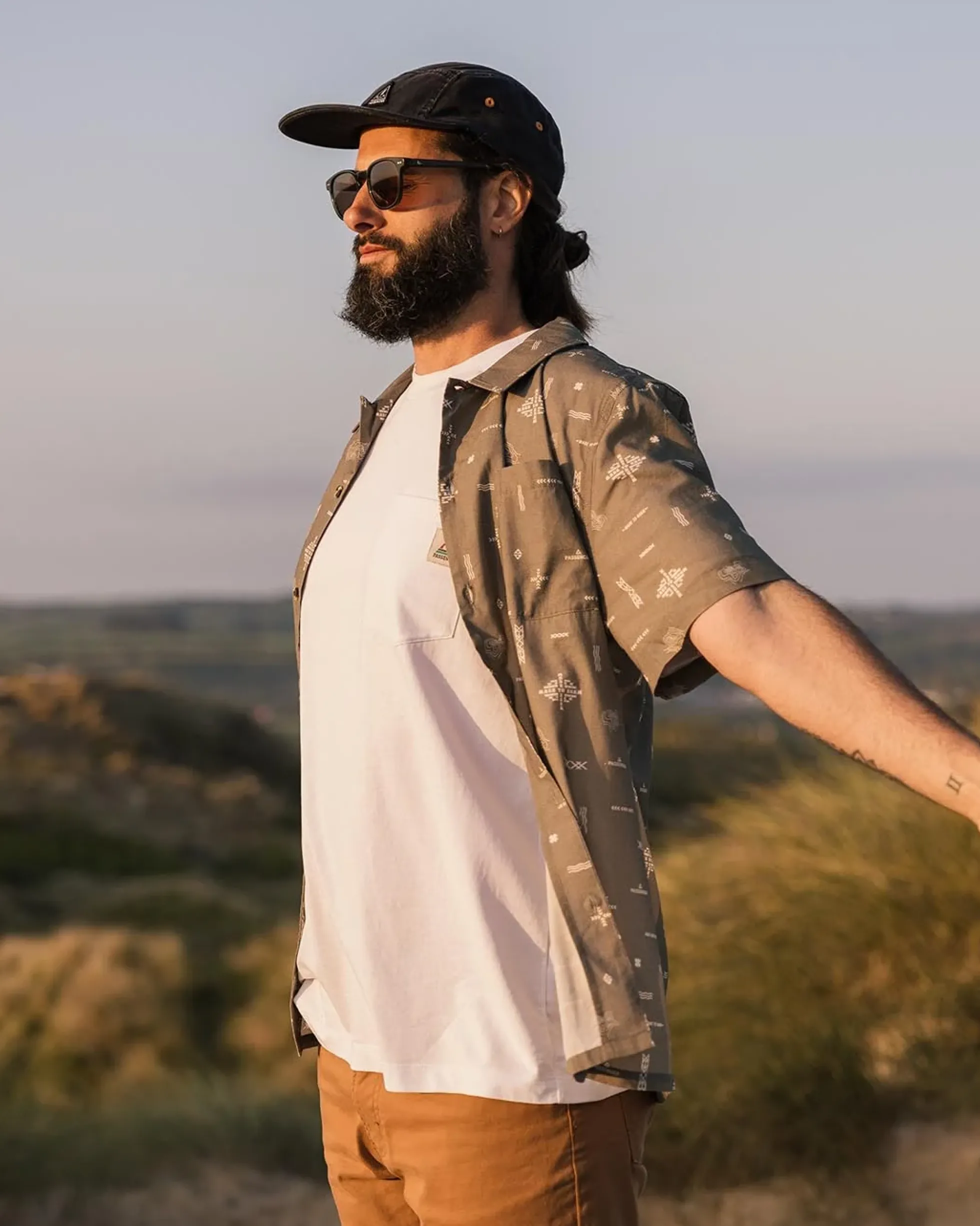 Men's Cove Organic Cotton Short Sleeve Shirt
