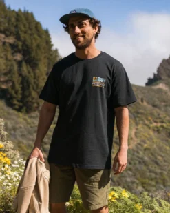 Men's Cutout Organic Cotton T-Shirt