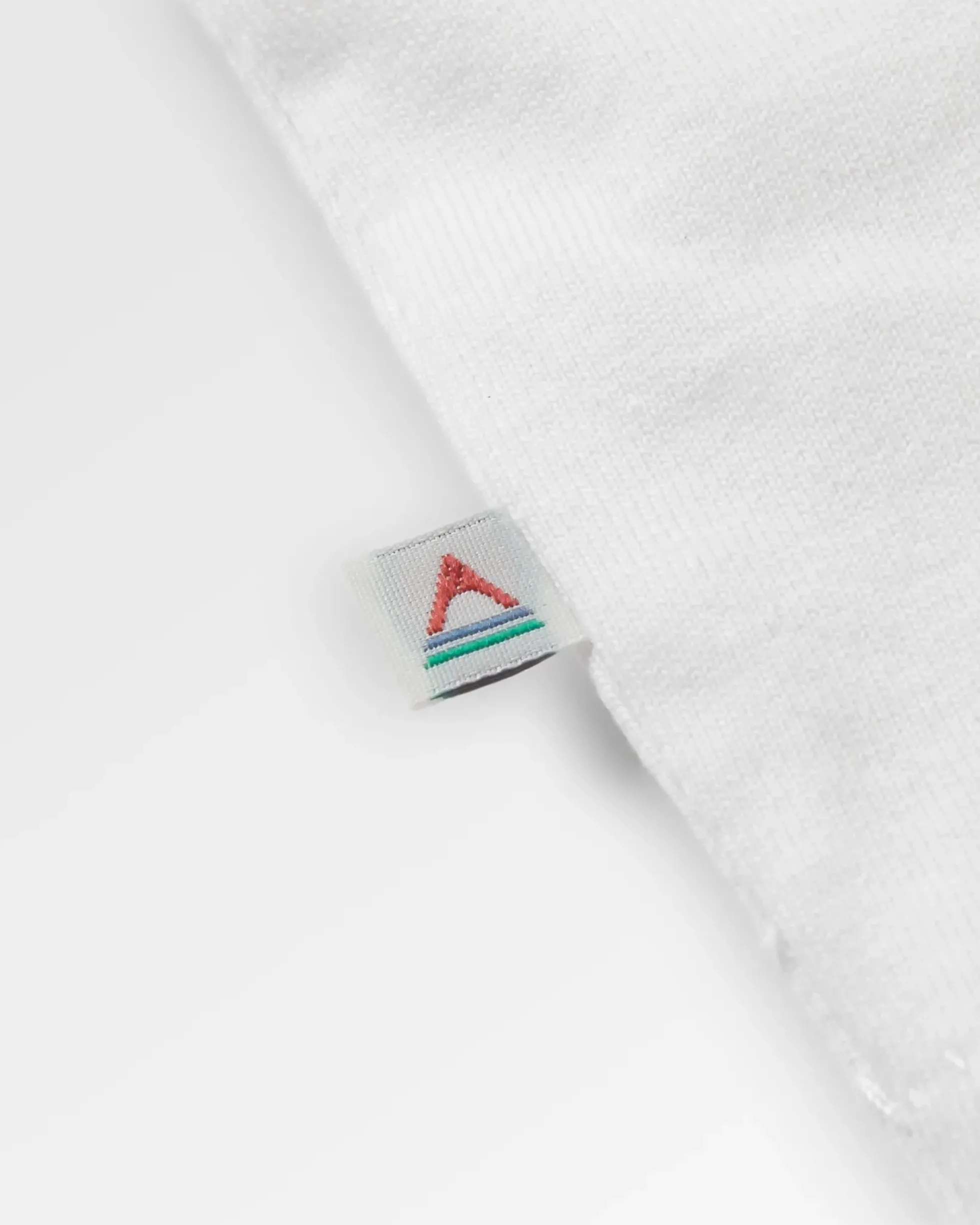 Men's Escapism LS T-Shirt