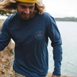 Men's Escapism LS T-Shirt