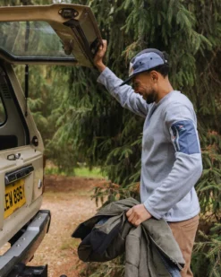 Men's Forestscape Grid Fleece Crew