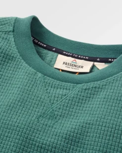 Men's Forestscape Grid Fleece Crew