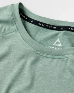 Men's Light Ray Lightweight Surf T-Shirt