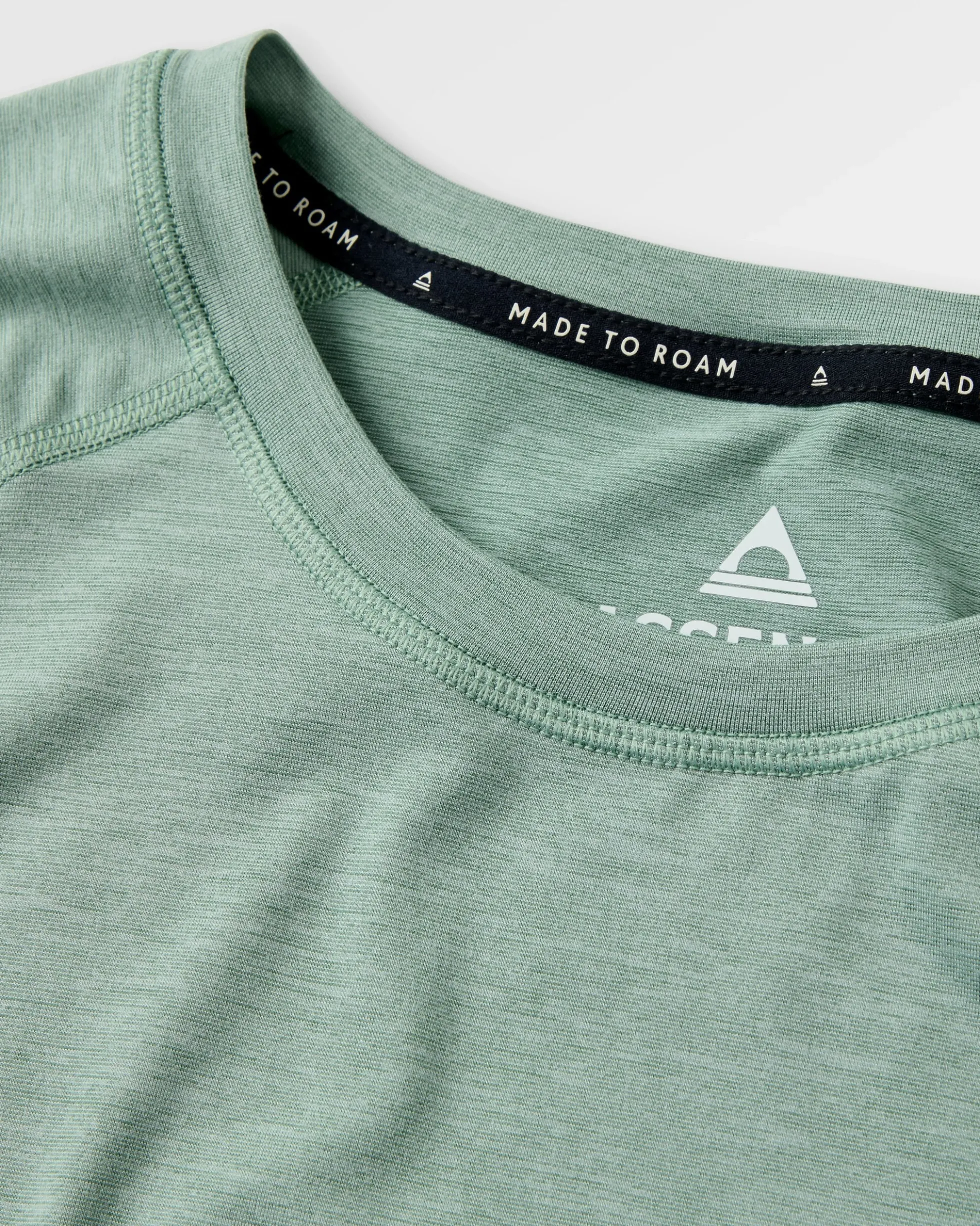 Men's Light Ray Lightweight Surf T-Shirt