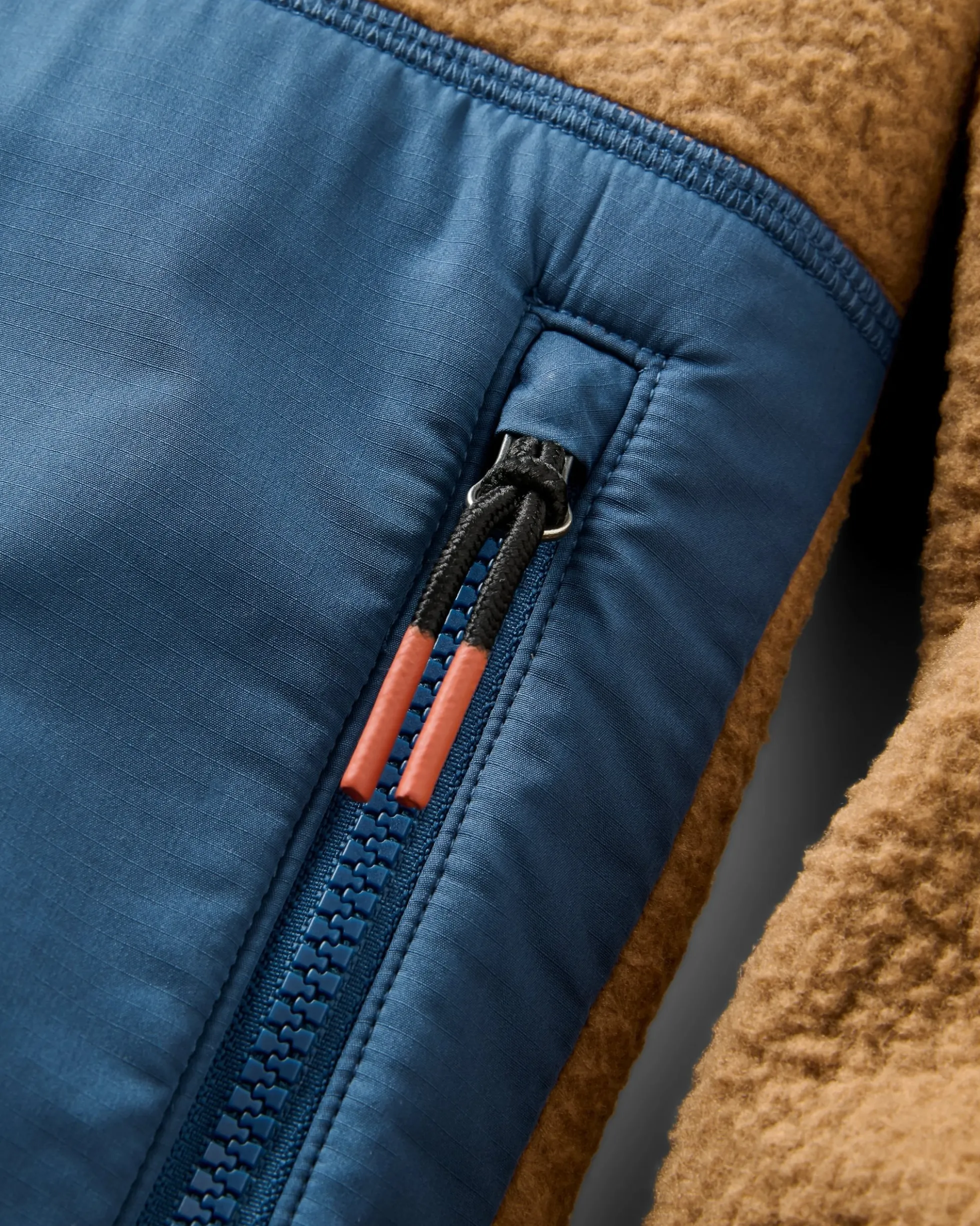 Men's Offgrid Sherpa Crew Fleece