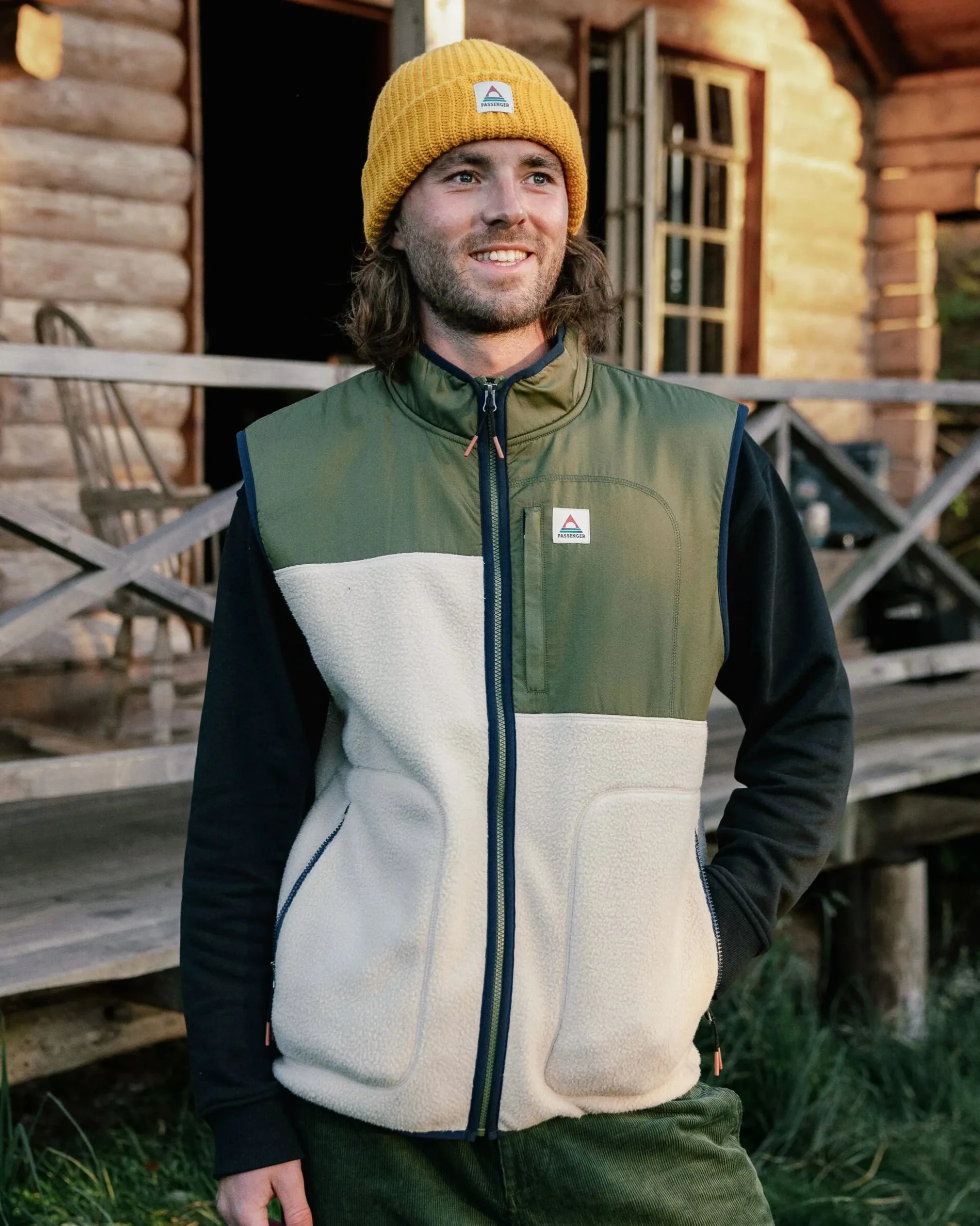 Men's Offgrid Sherpa Fleece Vest