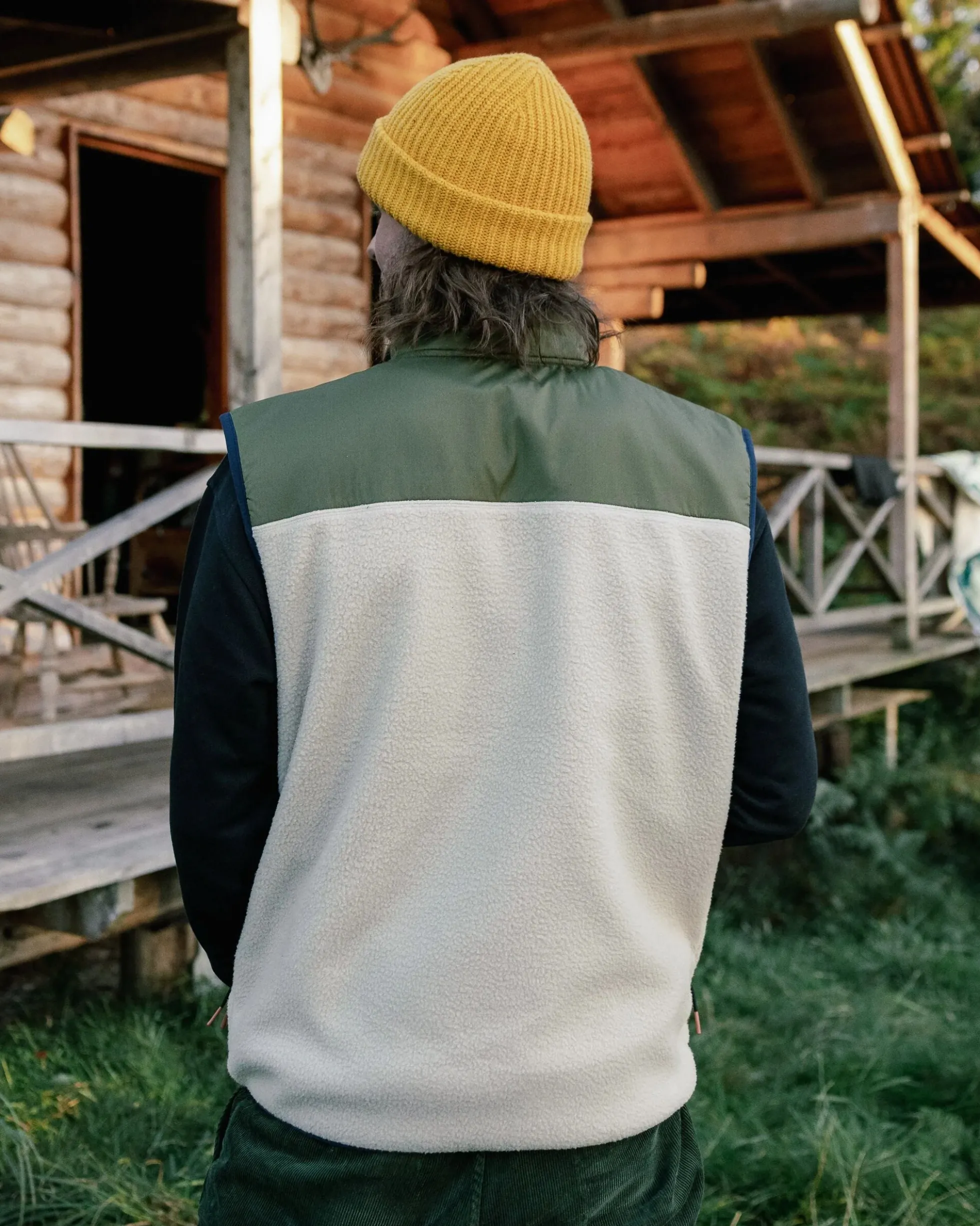 Men's Offgrid Sherpa Fleece Vest