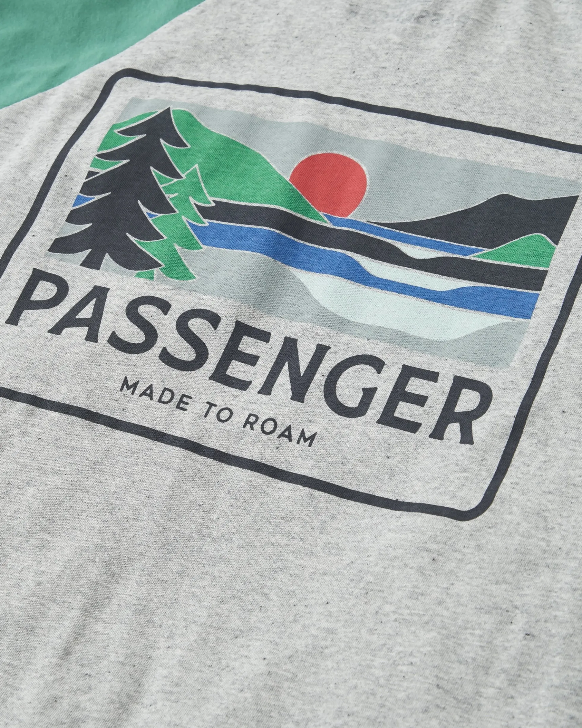 Men's Roamer Raglan LS T-Shirt