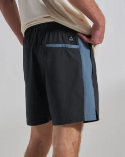 Men's Swift Trail Short 7