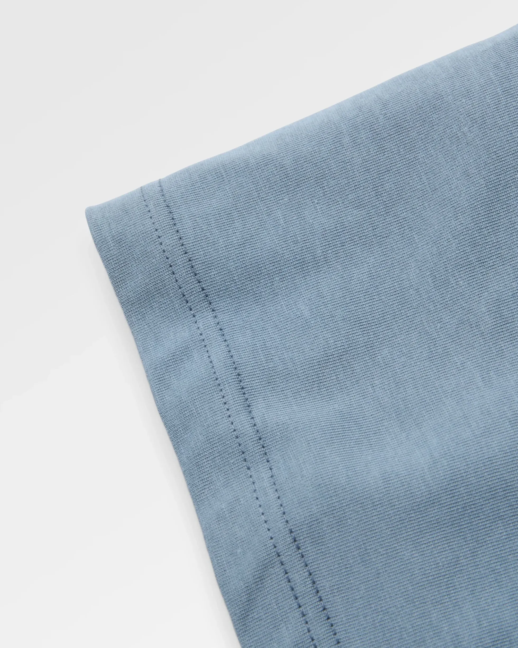 Men's Vita Logo Relaxed Fit T-Shirt