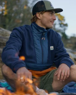 Men's Woodland Hoodless Polar Fleece