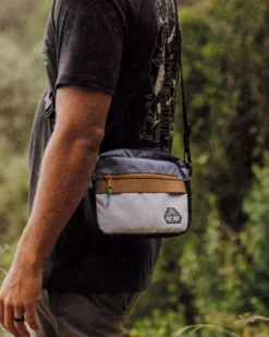 Navigate Hybrid Bike and Hip Pack 2.0