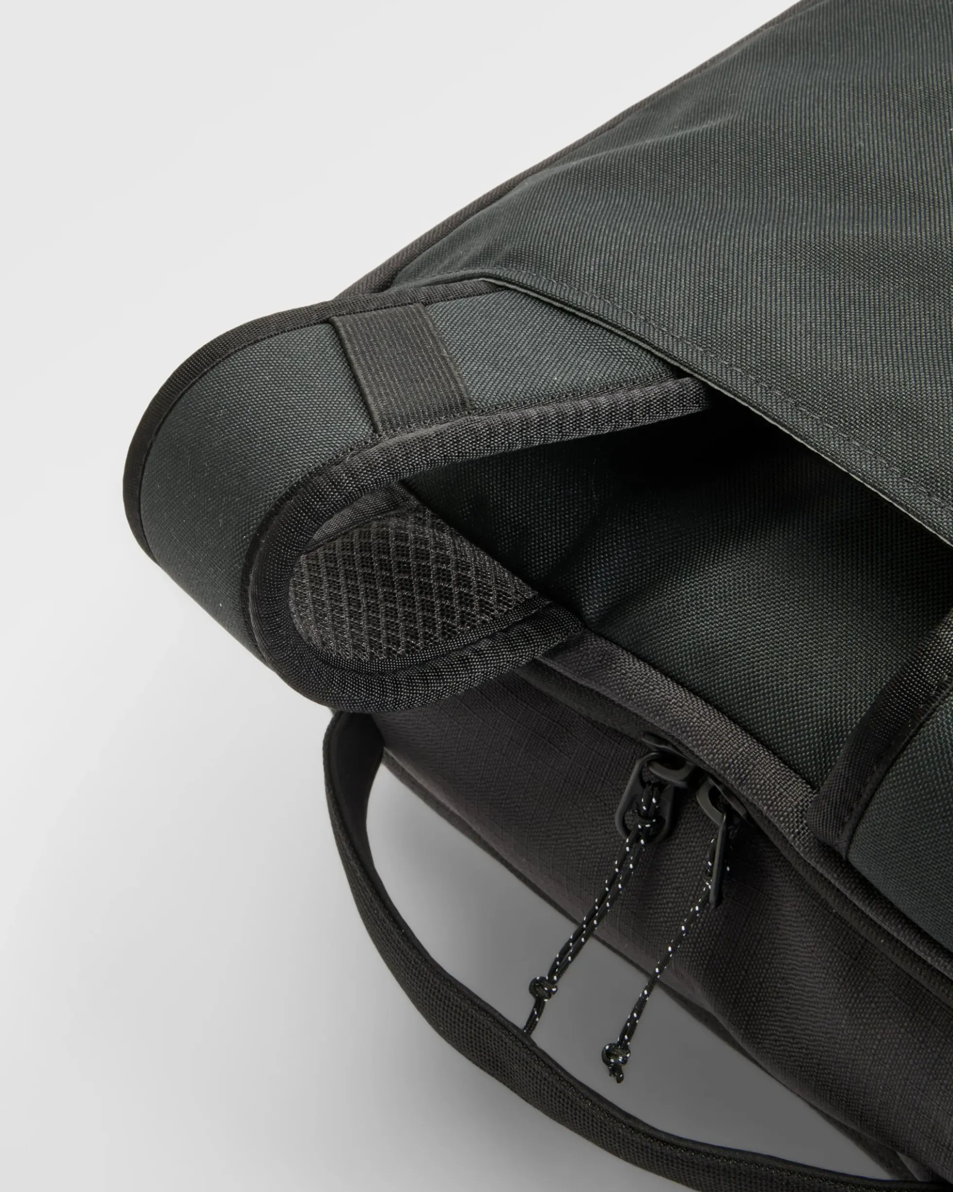 Odyssey 20L Travel Pack
