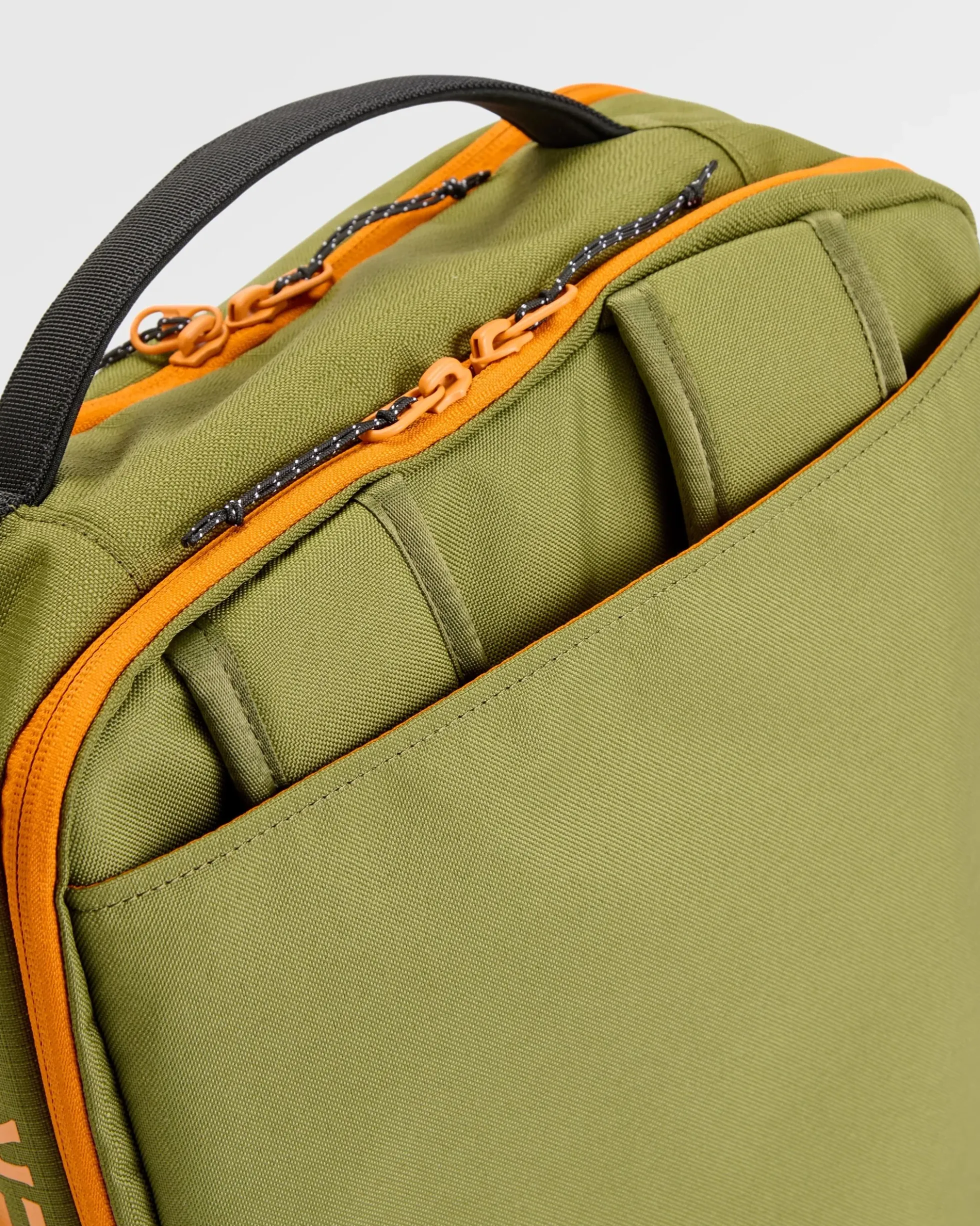 Odyssey 20L Travel Pack