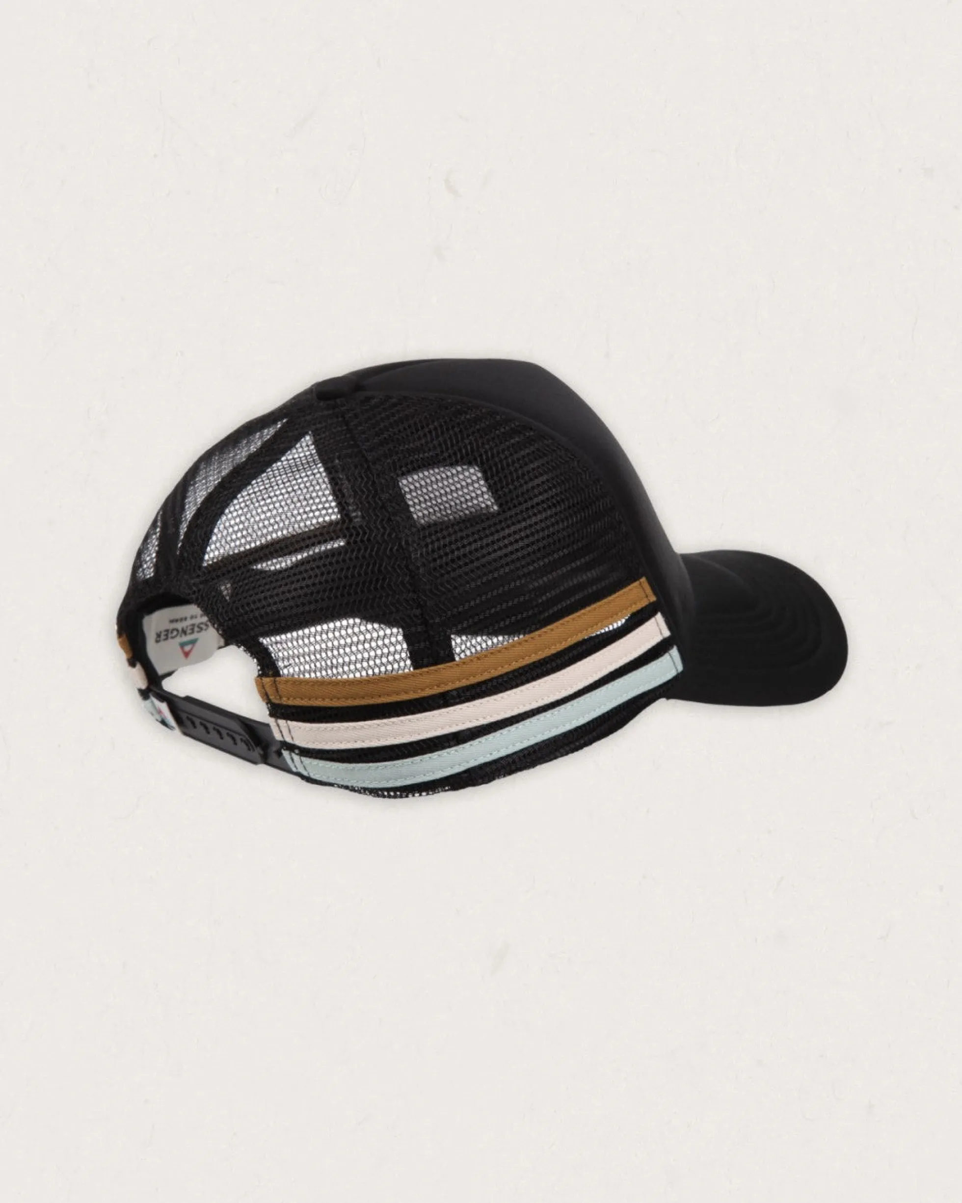 Onda Snapback Trucker Cap