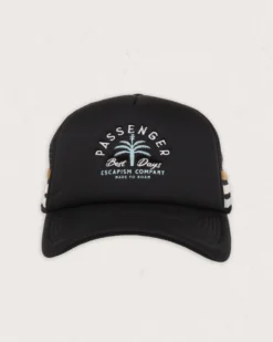 Onda Snapback Trucker Cap