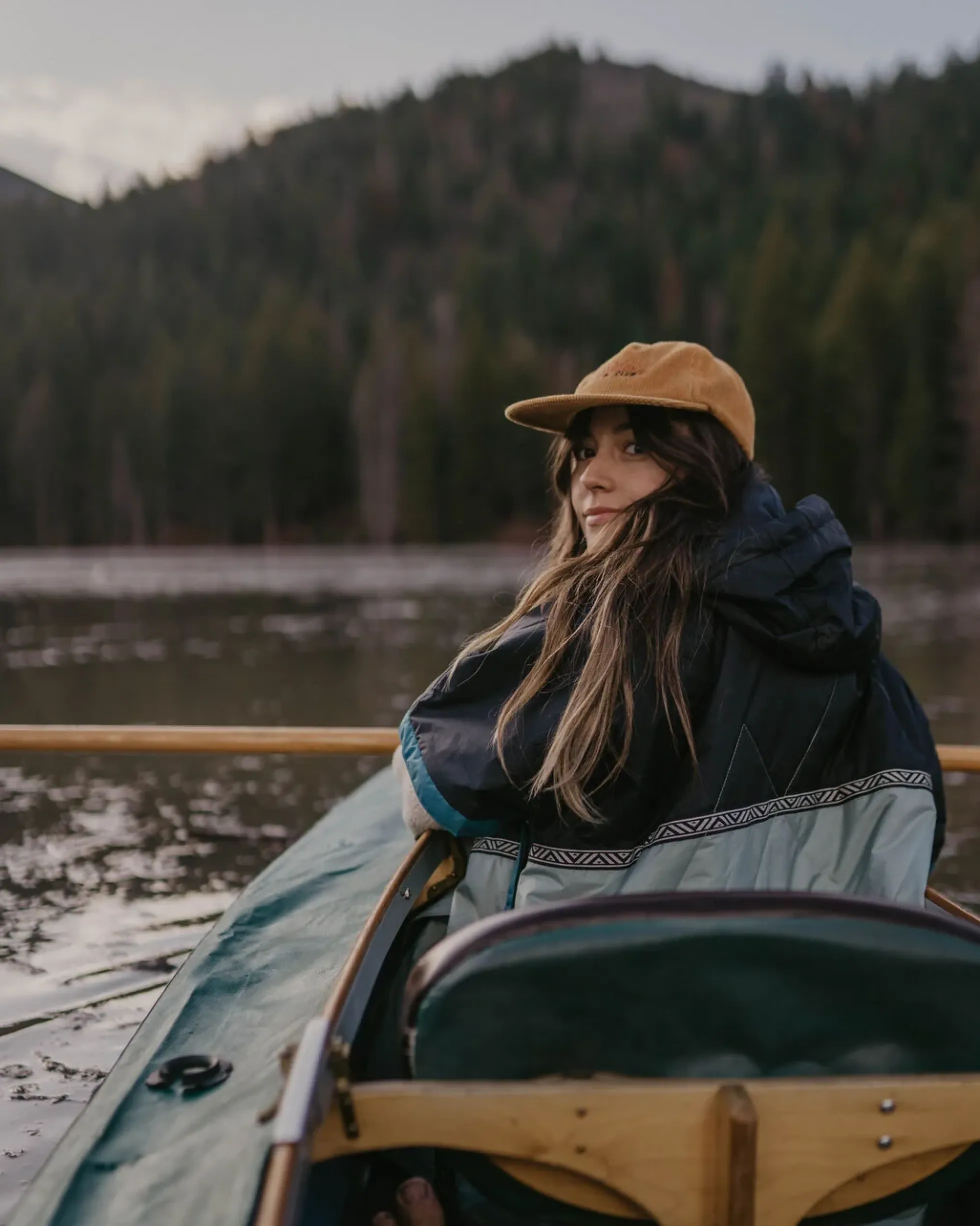 Outback Pull Over Changing Robe