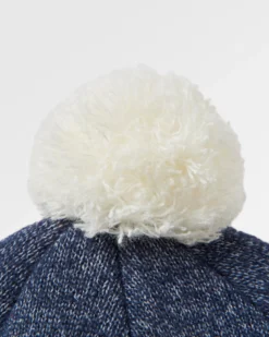 Passenger Bobble Hat
