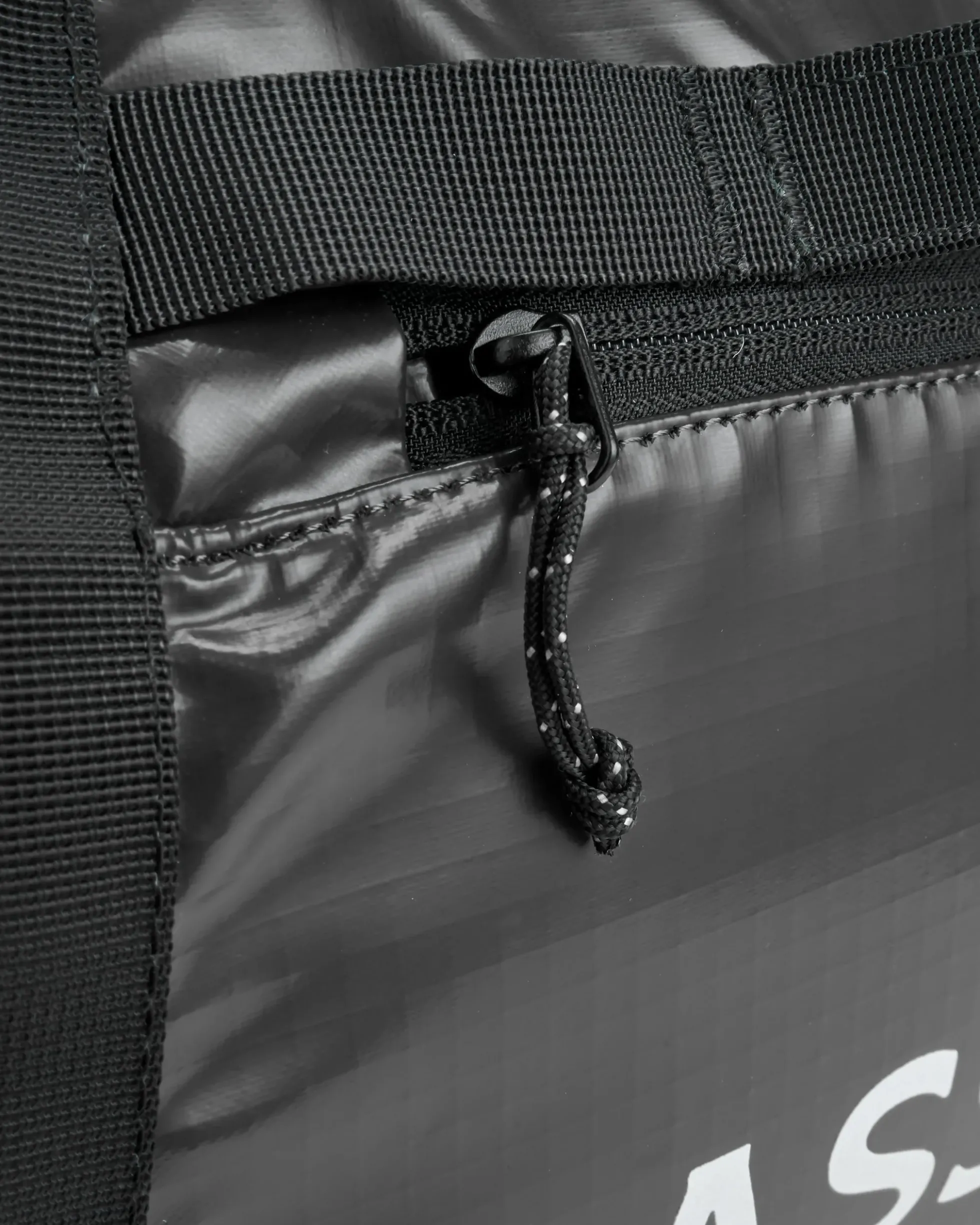 Roamer 80L Duffel Bag