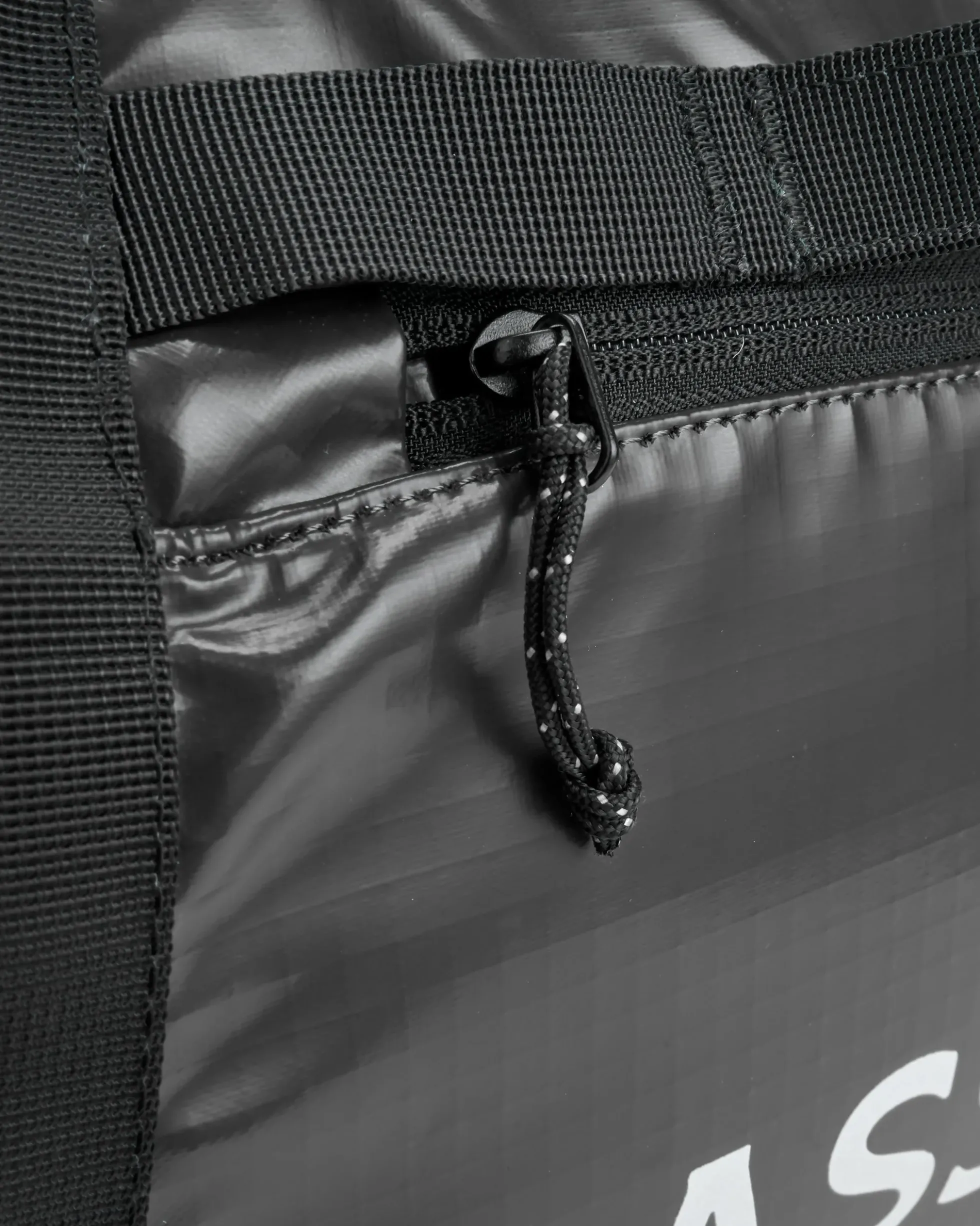 Roamer 40L Duffel Bag