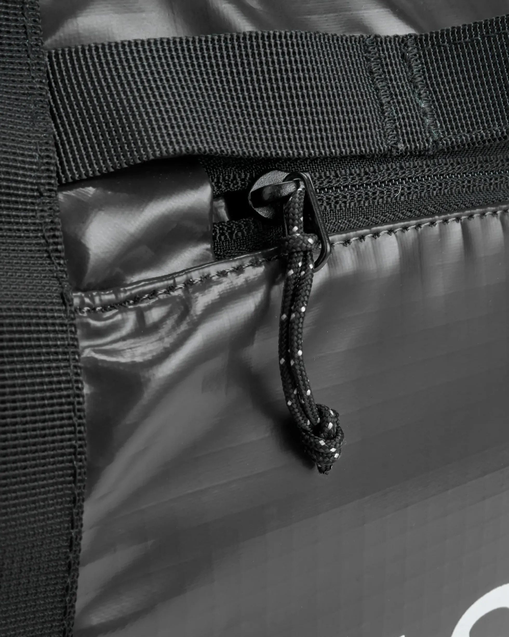 Roamer 60L Duffel Bag