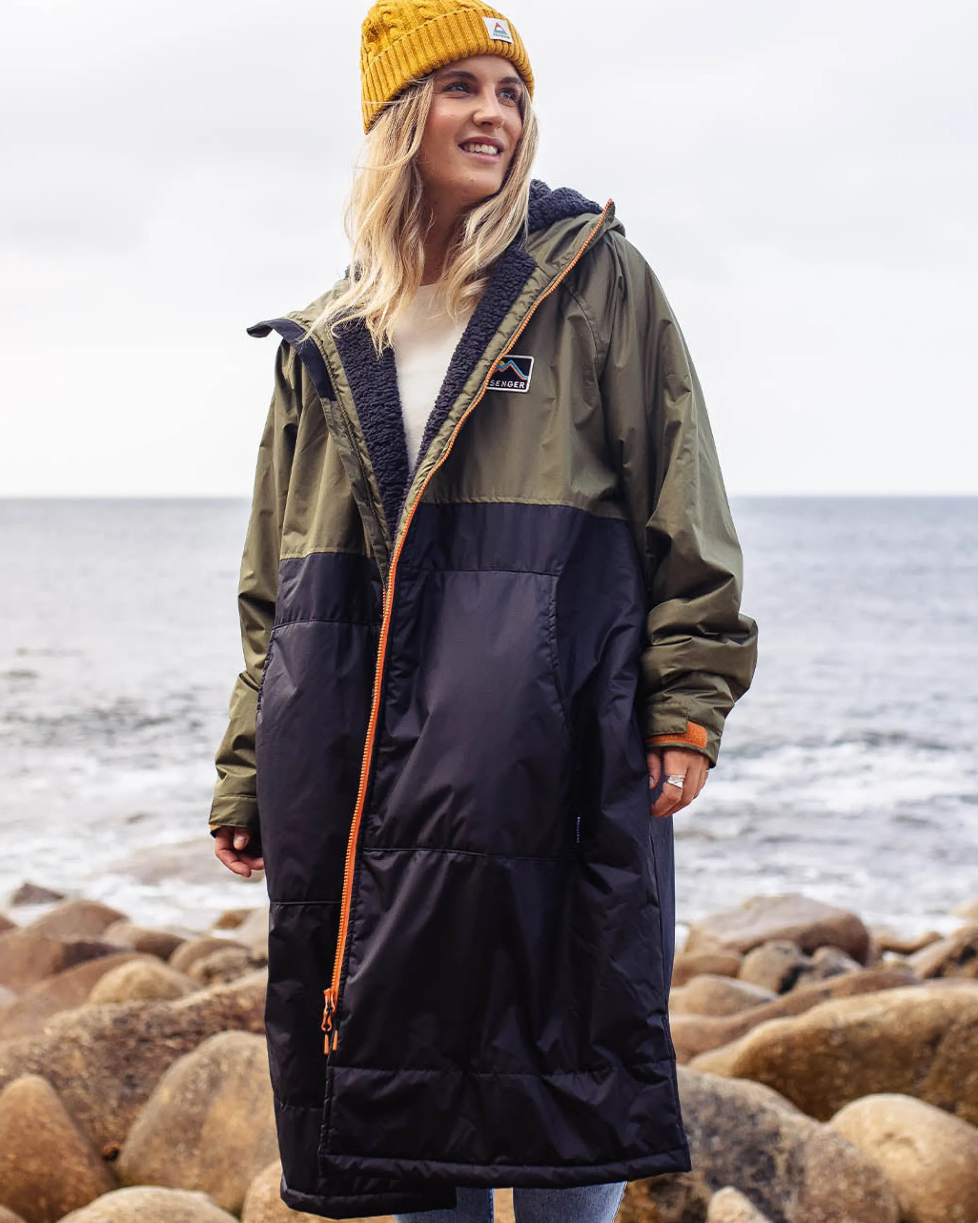 Roaming Sherpa Lined Changing Robe