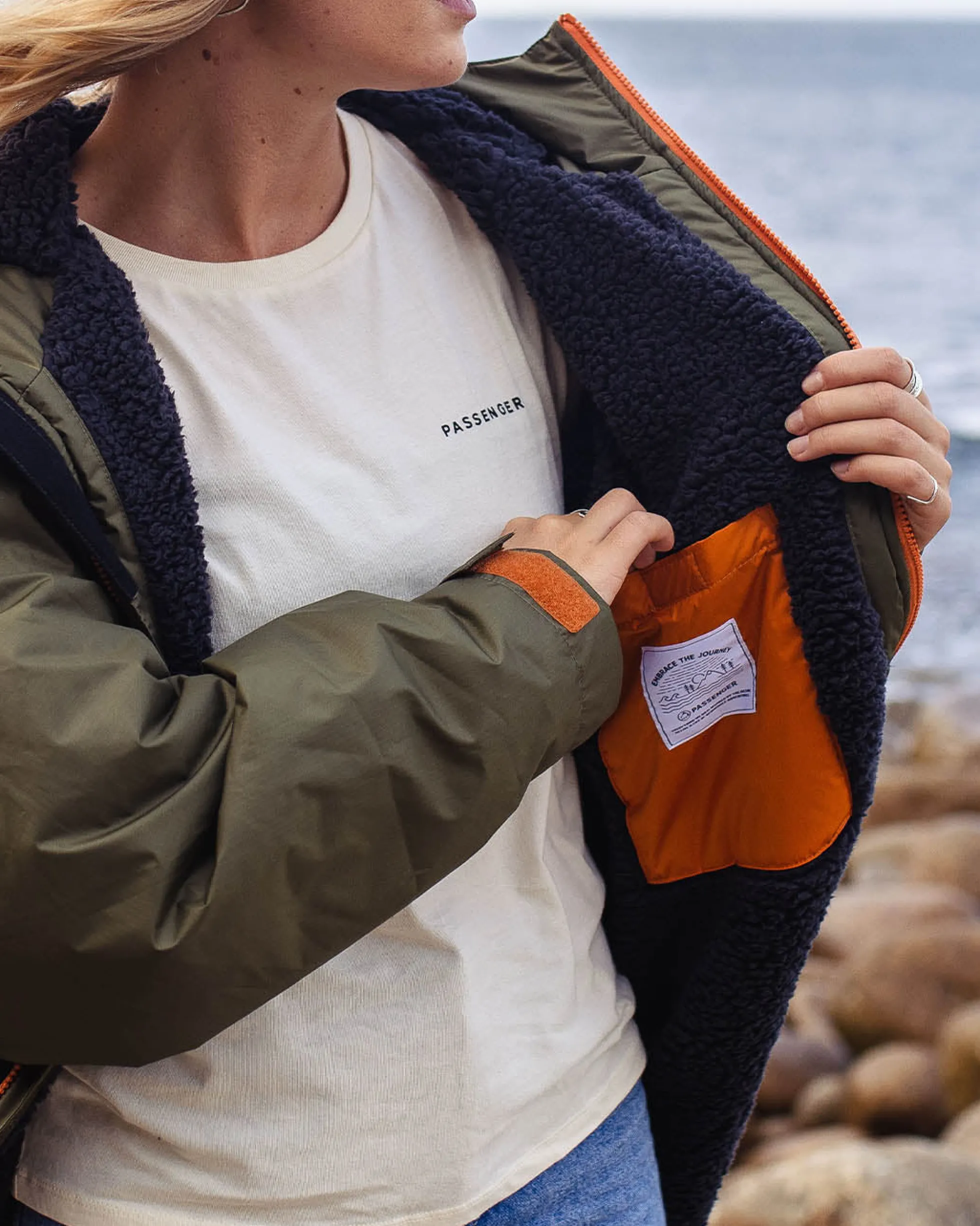 Roaming Sherpa Lined Changing Robe