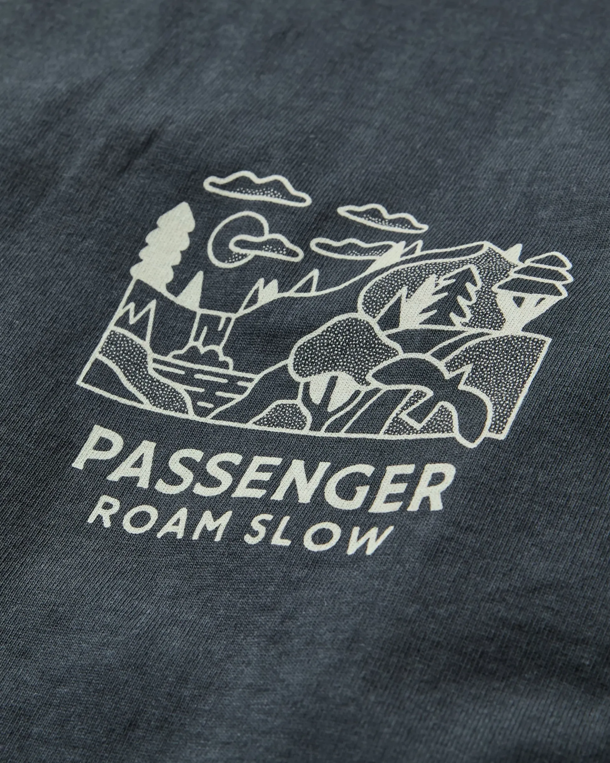 Roam Slow Men's LS T-Shirt
