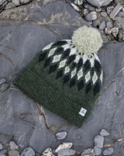 Snowdrop Bobble Hat
