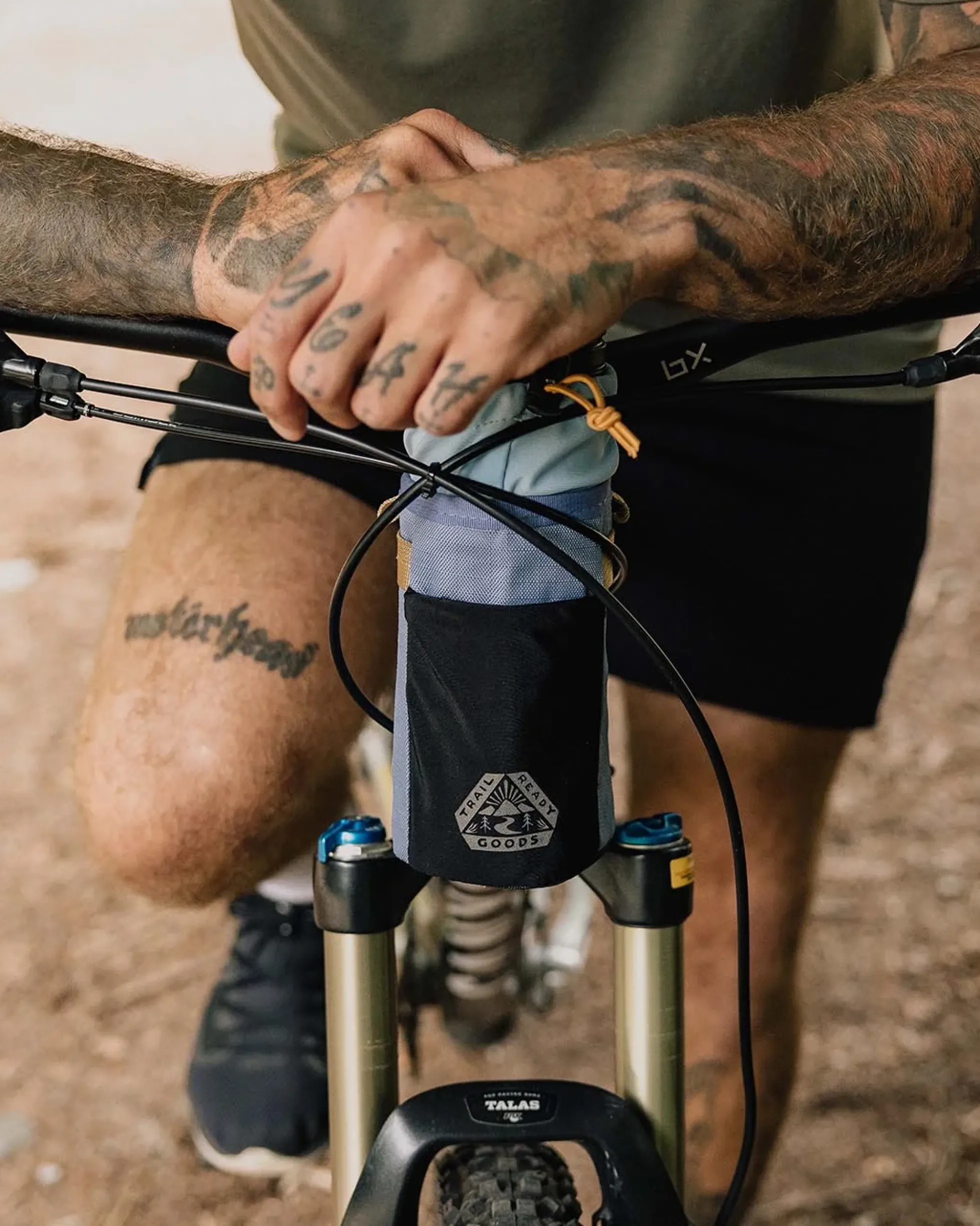 Steer Hybrid Bottle Bike Bag