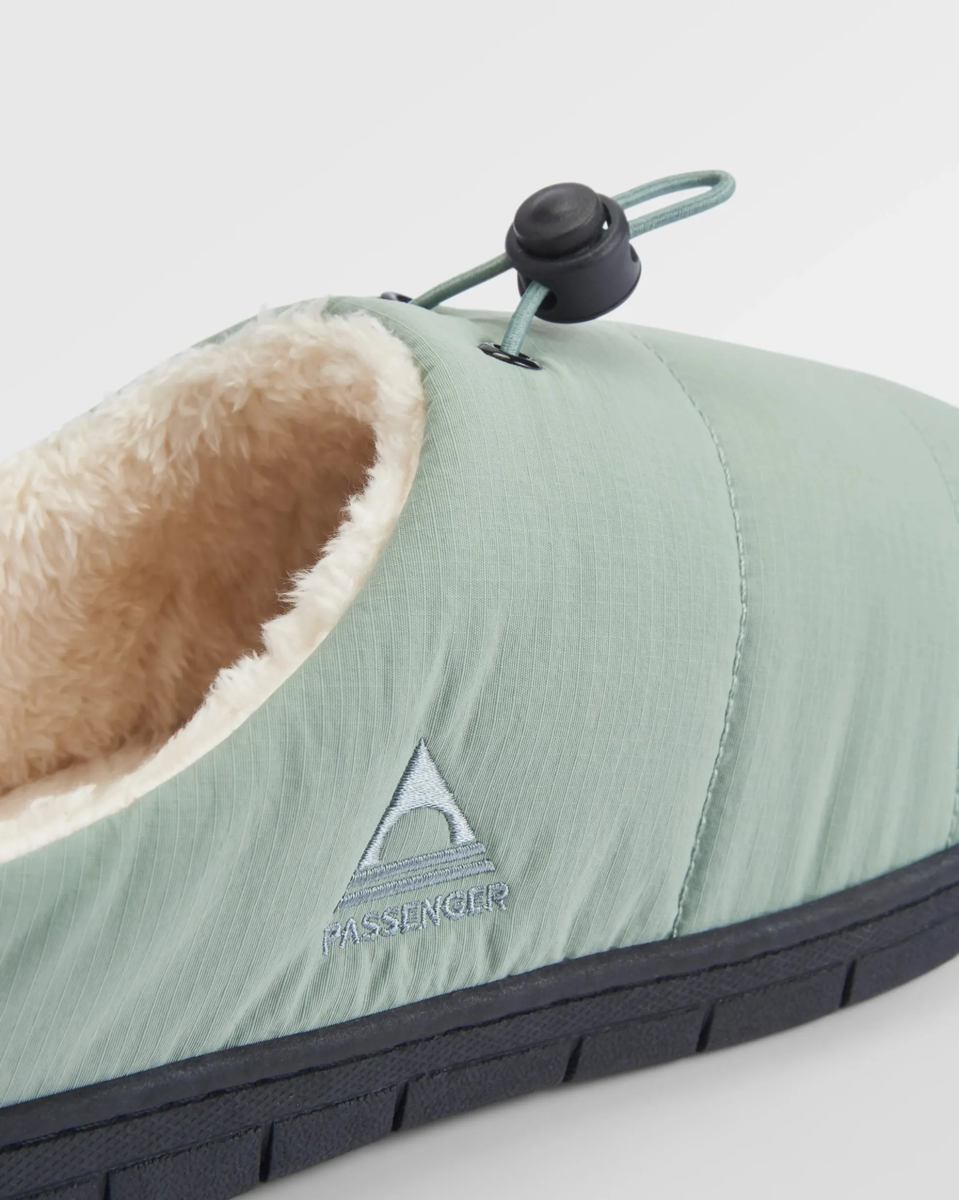 Step Out Women's Fleece Lined Slipper