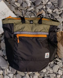 Stow Tote 22L Backpack