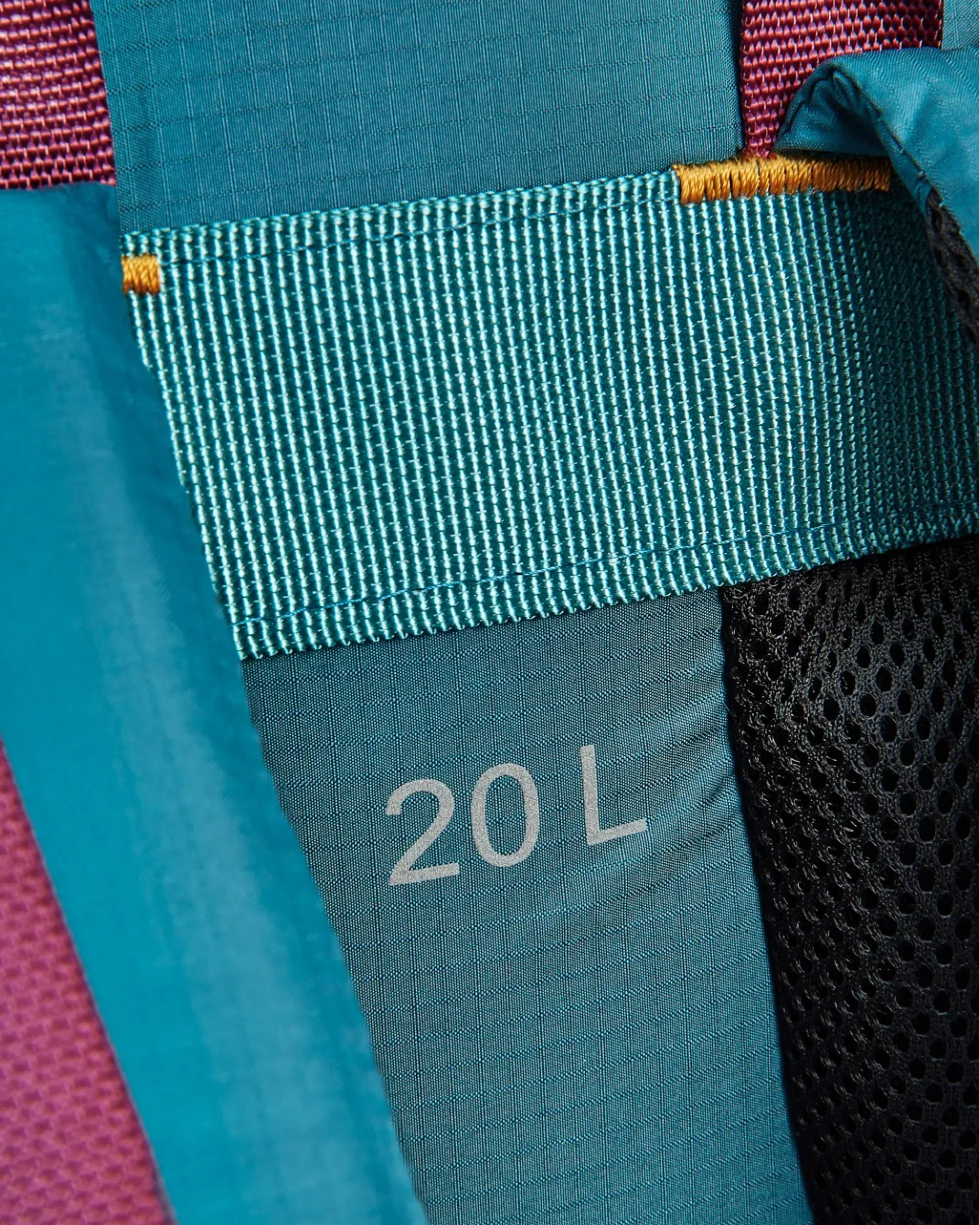 Track 20L Backpack