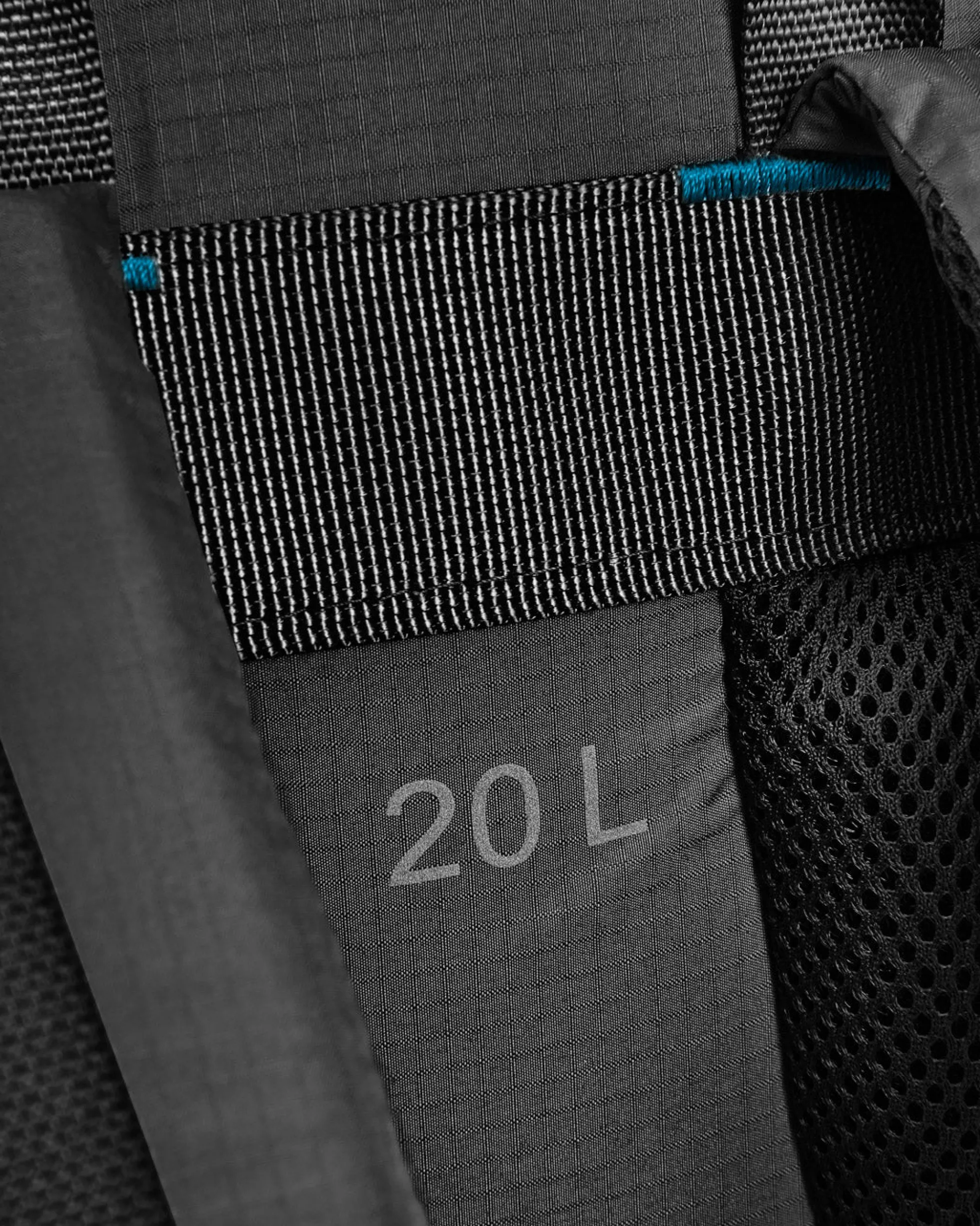 Track 20L Backpack