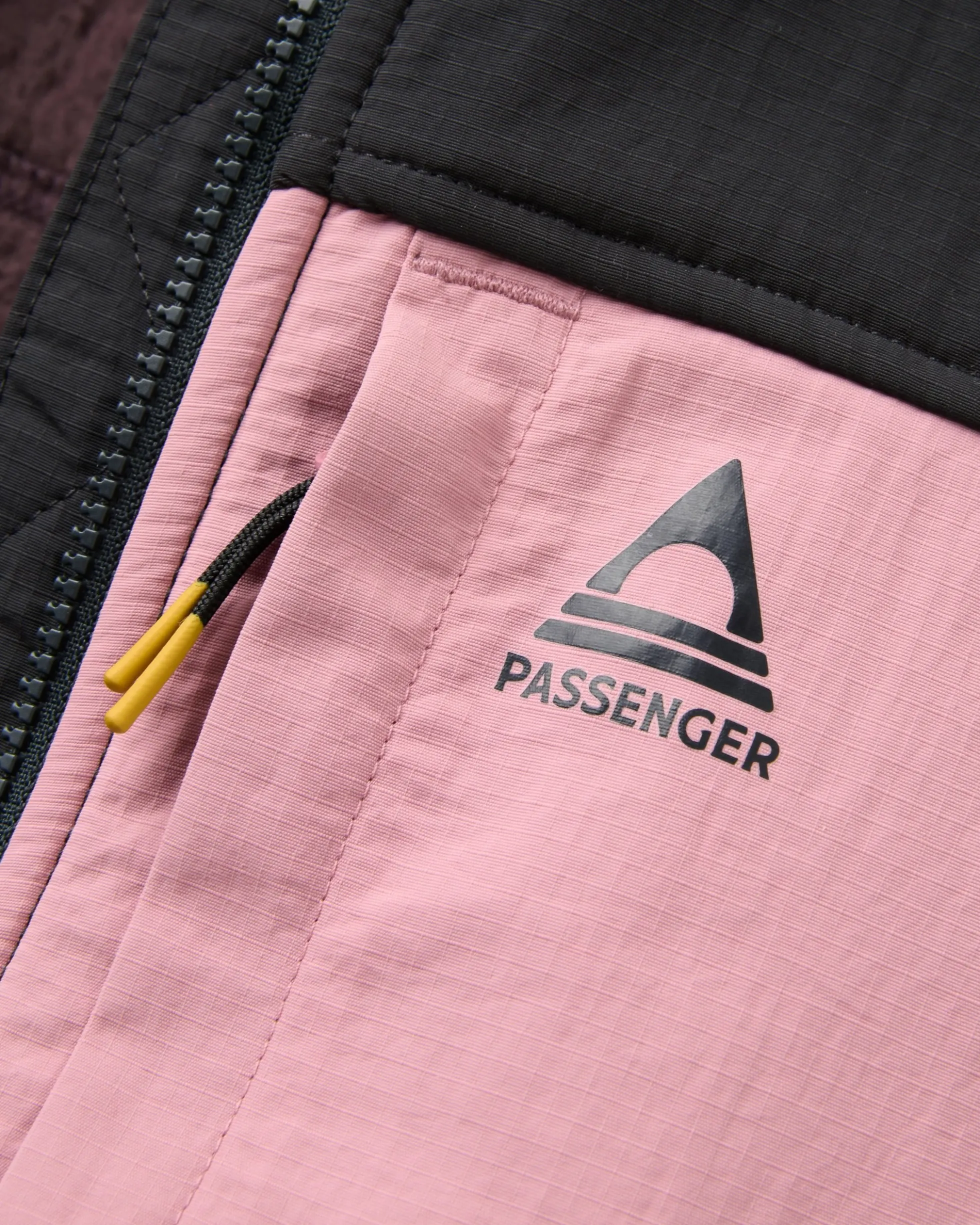 Venturescape Women's Fleece Vest