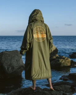 Waves Sherpa Lined Changing Robe
