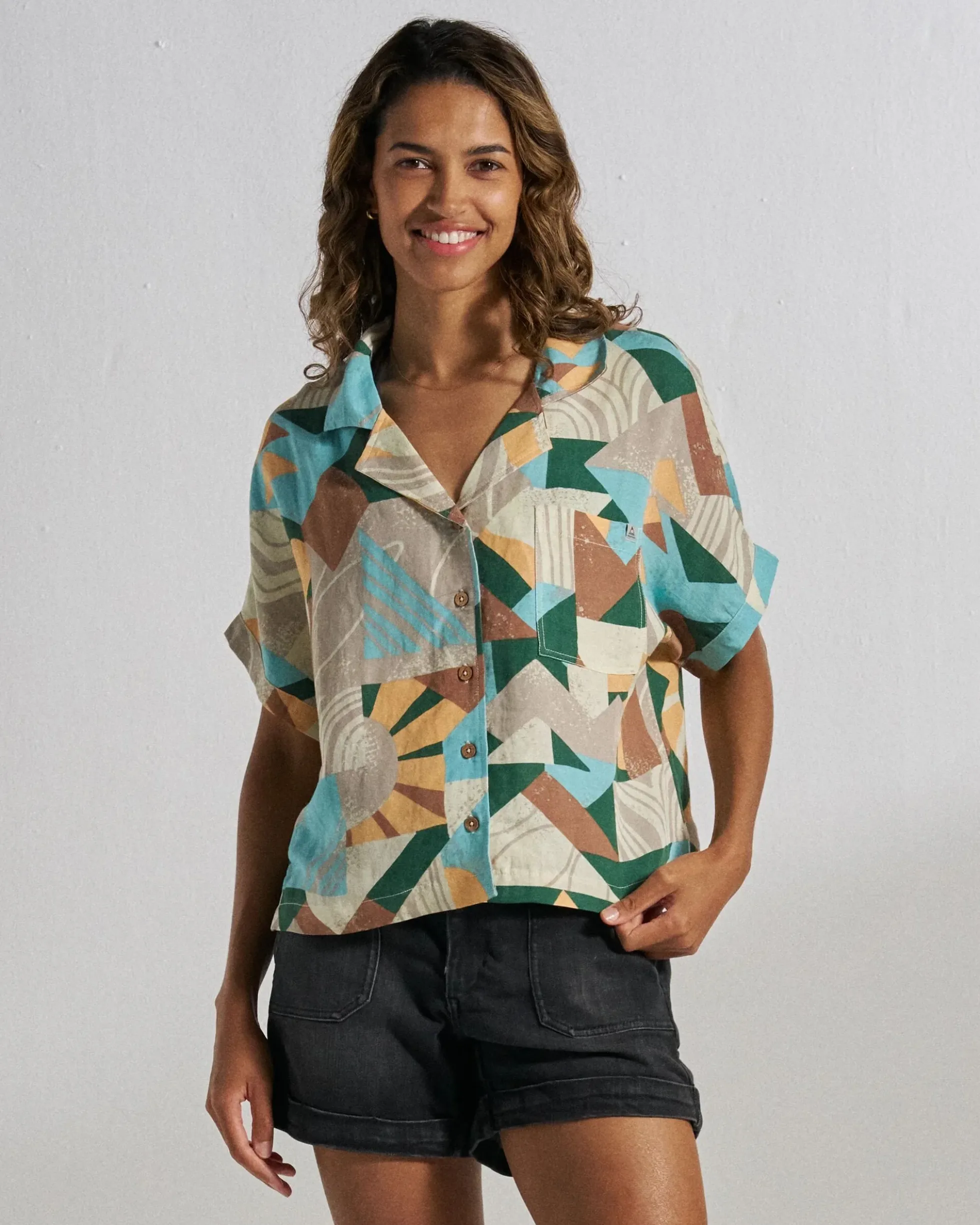 Women's Arden Linen Short Sleeve Shirt