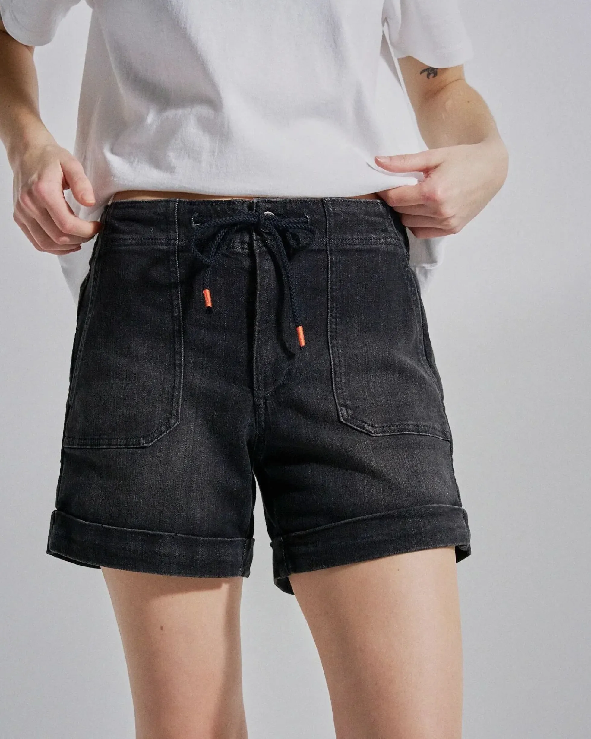 Women's Carriso Short