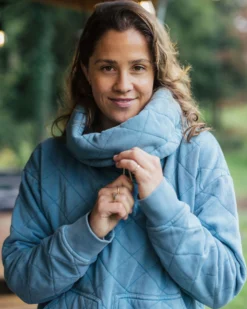 Women's Clementine Quilted High Neck