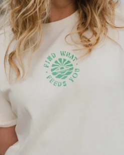 Women's Discovery Rolled Sleeve T-Shirt